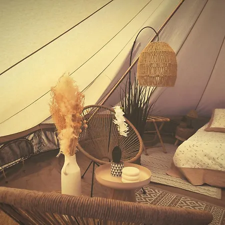 Luxury tent Tente Avec Jacuzzi Privatif