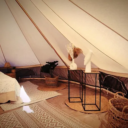 Luxury tent Tente Avec Jacuzzi Privatif